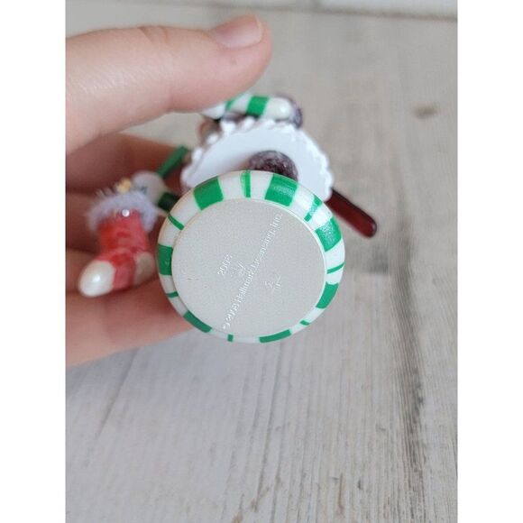 Hallmark candy claus 2008 Noel Nutcracker ornament Xmas - Picture 6 of 6